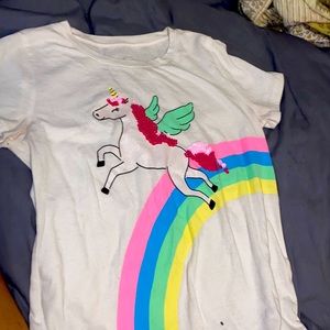 Youth unicorn shirt.